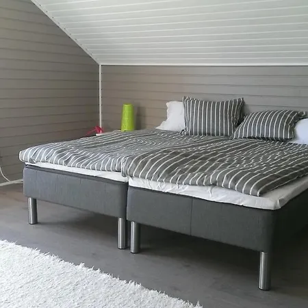 ゲストハウス Metsaeniityn Tuvat